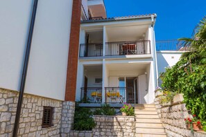 Exterior - Holiday apartment with air conditioning and internet access (Crikvenica)