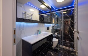Bathtub