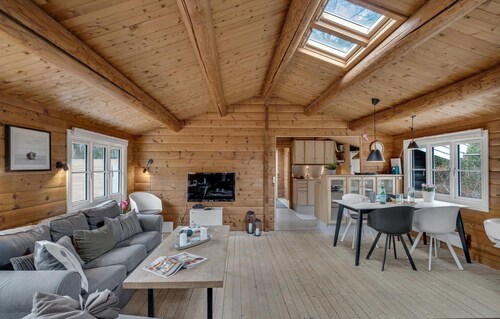 Stunning home in Gilleleje with WiFi