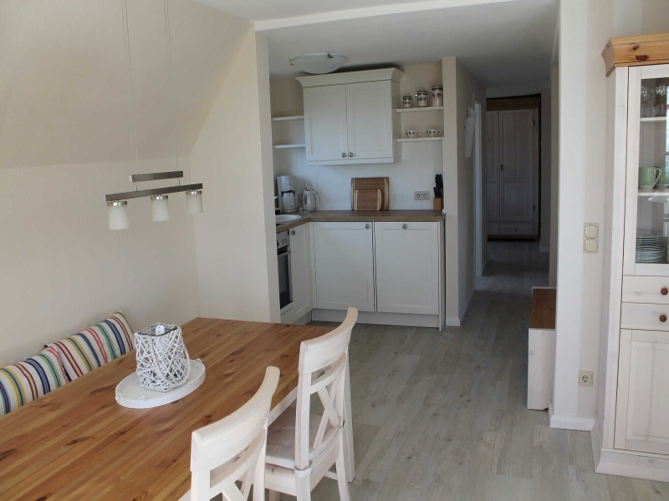 冰箱、烤箱、洗碗机、烤面包机