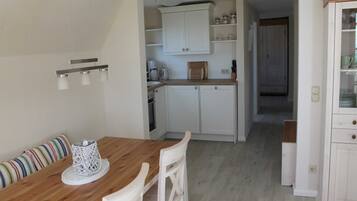 Kjøleskap, ovn og oppvaskmaskin