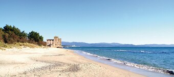 Cozy home in Gavorrano GR with WiFi