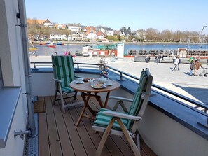 Outdoor dining - Charming apartment lodge Bris (Eckernförde)
