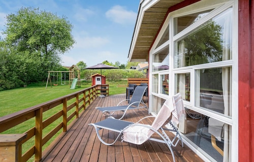 Amazing home in Hejls with sauna
