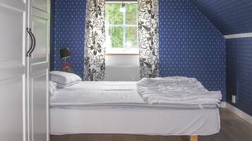 3 dormitoris, un bressol de viatge i Internet