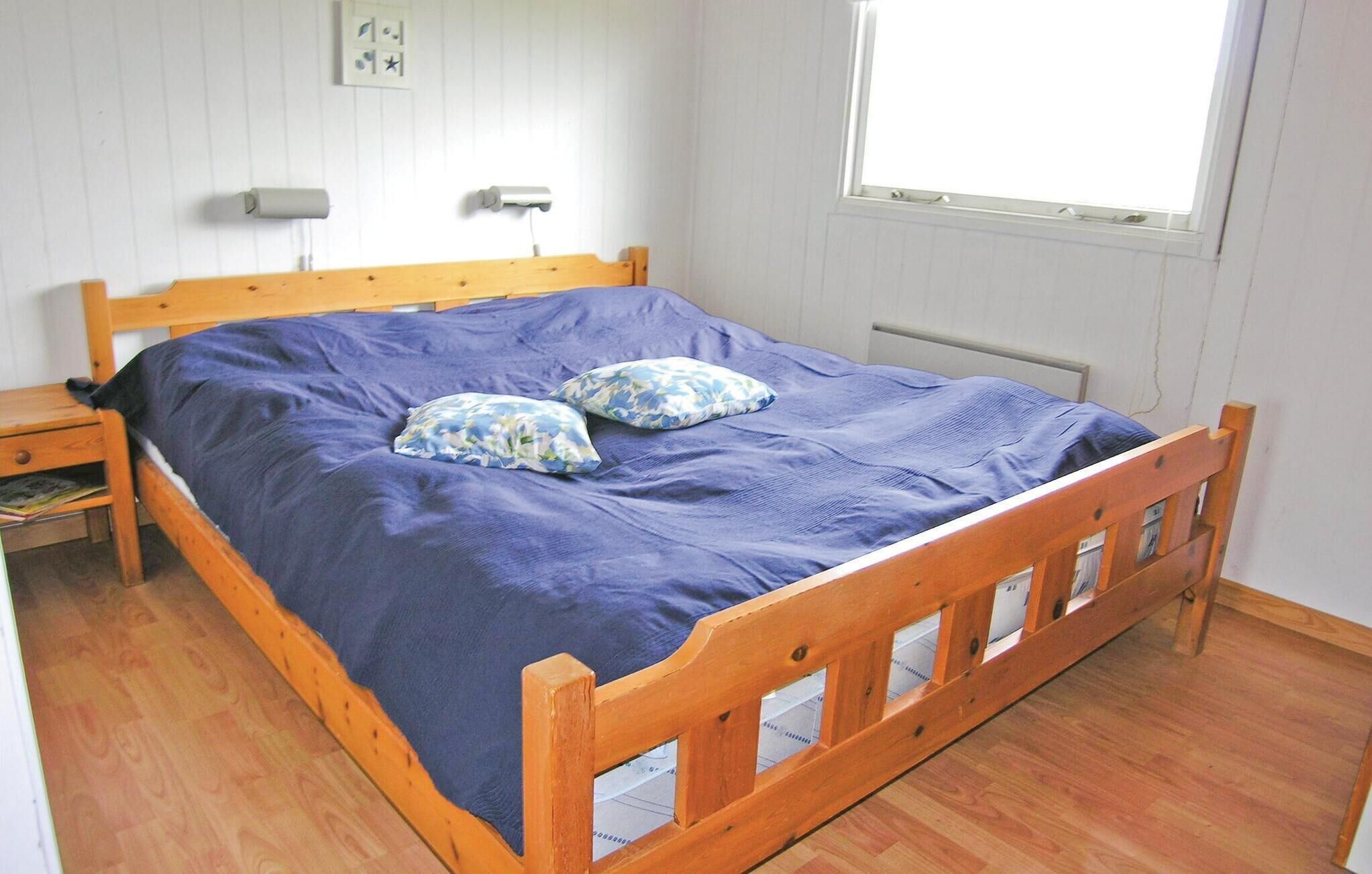 3 Schlafzimmer, Reisekinderbett