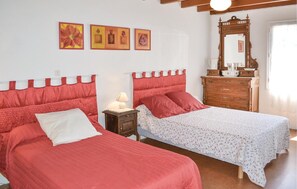 1 غرفة نوم وسرير سفر وواي فاي مجانًا وملاءات أسرّة