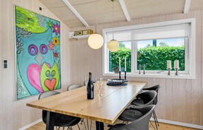 Dining - Cozy home in Haderslev with kitchen (Haderslev)