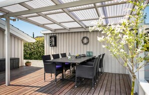 Outdoor dining - Cozy home in Haderslev with kitchen (Haderslev)
