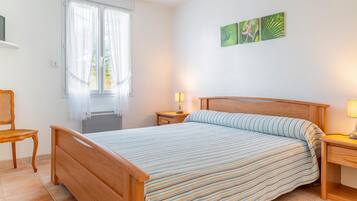 3 bedrooms, travel crib, free WiFi