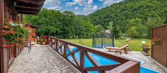 Amazing home in Blazevci with sauna