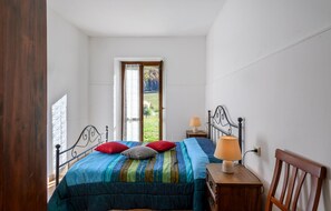 2 chambres, lit parapluie