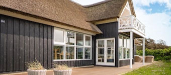 Lovely home in Saltum