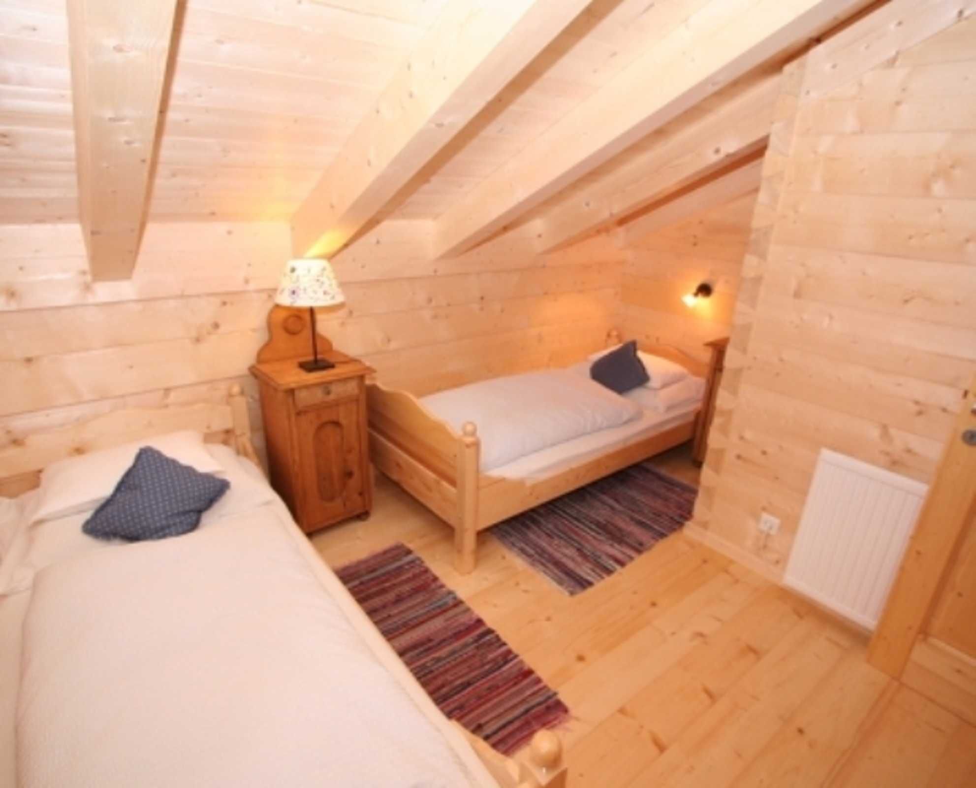 4 habitaciones, caja de seguridad en la habitación, wifi y ropa de cama 