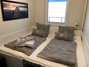 2 bedrooms, WiFi, bed sheets