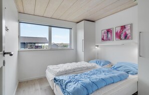5 Schlafzimmer, Reisekinderbett, kostenloses WLAN