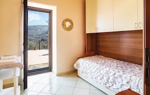 2 bedrooms - 2 bedroom amazing home in Perdifumo SA (Perdifumo SA)