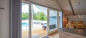 Nice home in Knebel with WiFi