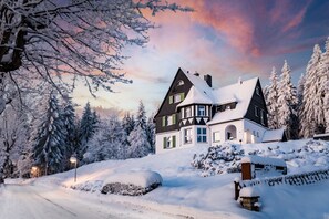 Nicht klassifiziertes Bild, 3 von 38, Schaltfläche