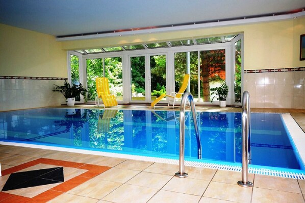Piscine couverte