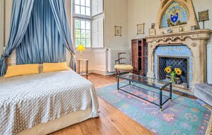 4 chambres, lit parapluie, Wi-Fi gratuit, draps fournis