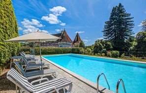 Piscine extérieure, piscine chauffée