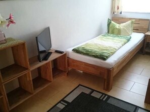 2 habitaciones, cuna de viaje, wifi y ropa de cama 