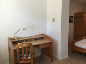 Unclassified image, 2 of 19, button - Villa Caprivi App. E2C - Villa Caprivi E2C (Heringsdorf)