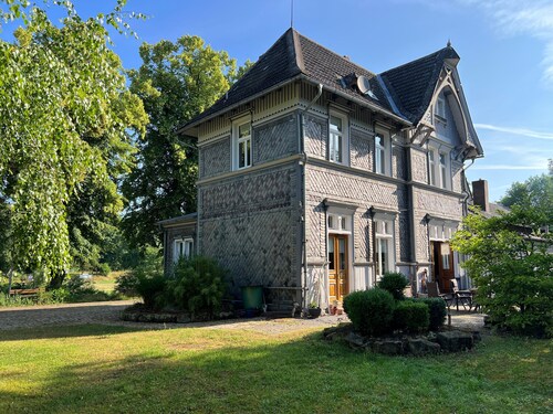 Neu renoviertes Wohnen im historischen Charme: Altstadt Bahn - 2 Doppelzimmer in
