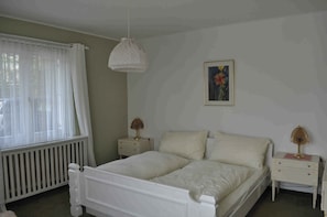 2 bedrooms, WiFi