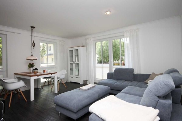 TV - House Passat WE 06 - "Emma" - House Passat WE 06 - "Emma" (Nienhagen)