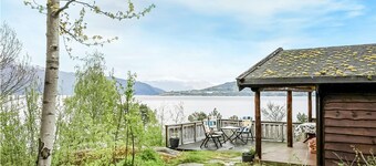 2 bedroom beautiful home in Balestrand