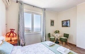 3 Schlafzimmer, Reisekinderbett, kostenloses WLAN