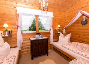2 bedrooms, in-room safe, travel crib, WiFi