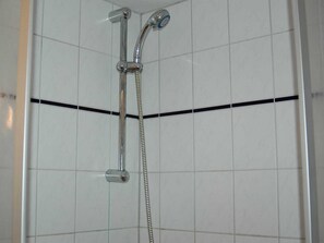 Unclassified image, 5 of 28, button