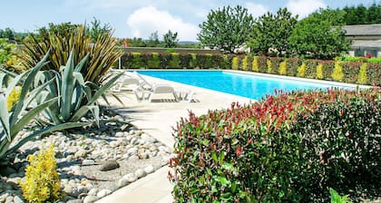 4 huonetta majoitus Gardonne