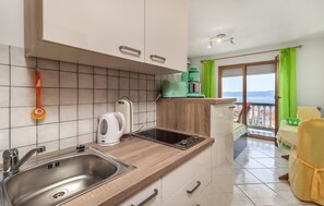 Interior - Gorgeous apartment in Crikvenica (Crikvenica)