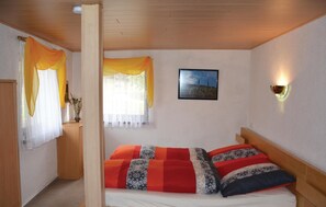 1 dormitorio y ropa de cama