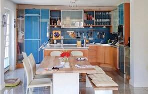 Kühlschrank, Herdplatte, Geschirrspüler