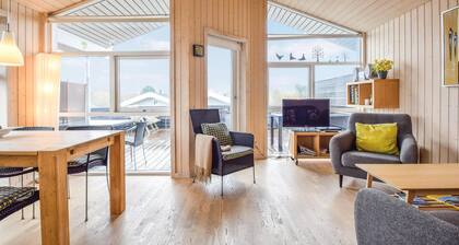 2 bedroom amazing home in Tranekær