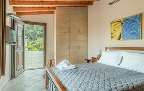 5 Schlafzimmer, Reisekinderbett, kostenloses WLAN, Bettwäsche