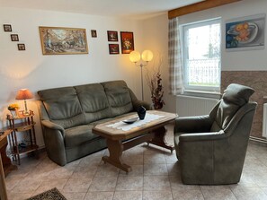 TV - Rental - Rügen-Fewo 61 (Garz/Rügen)