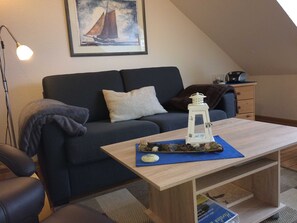 TV - Vacation apartment Heuer, Germany (Brodersby)