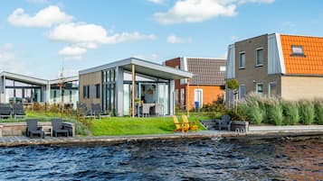 Chalet, 2 chambres, vue canal (Knilles 4 aan het water) | Wi-Fi gratuit