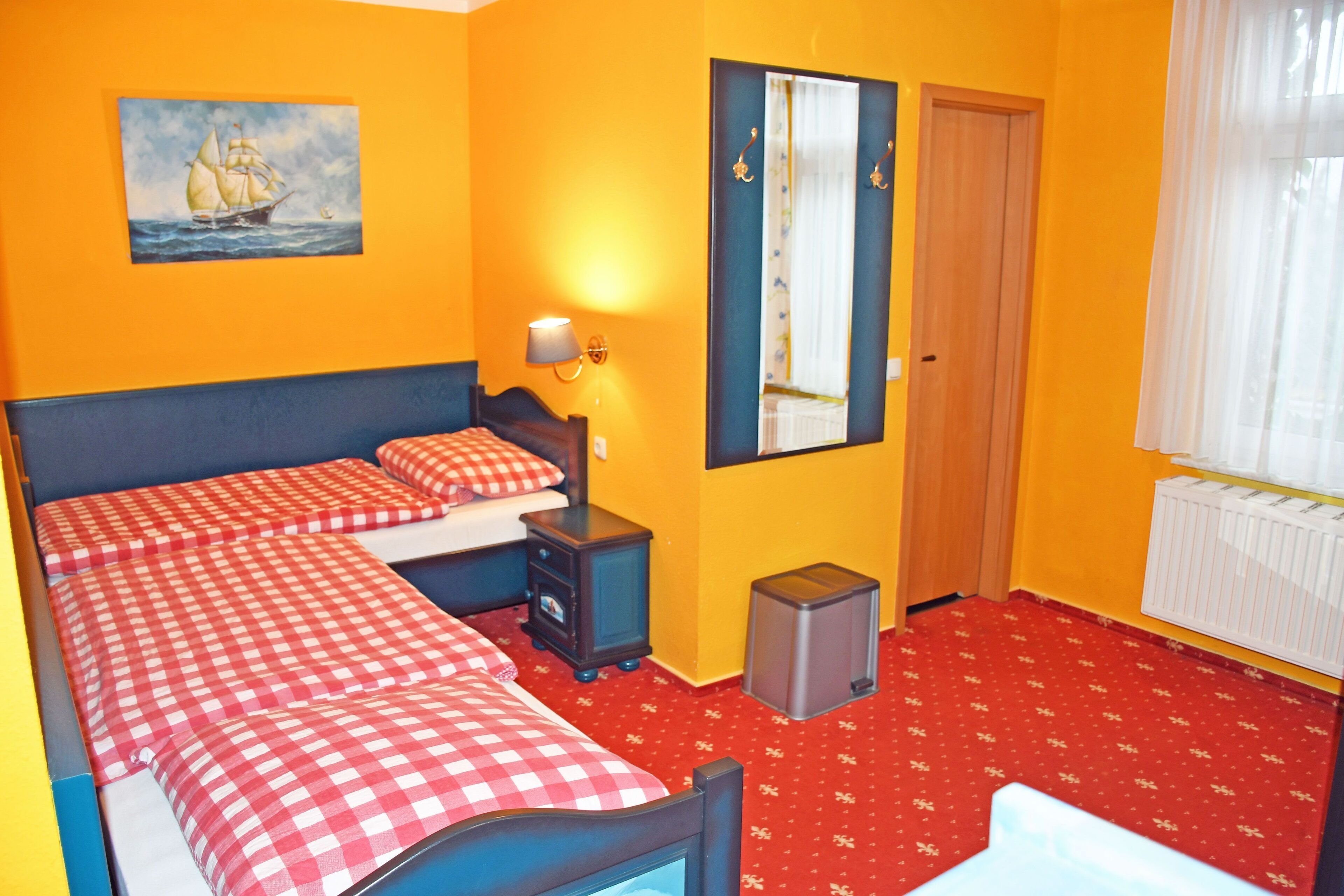 1 間睡房、可攜式嬰兒床、Wi-Fi、床單