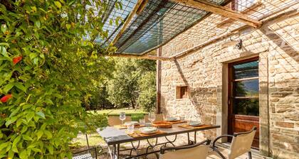 Pet friendly home in Cortona AR