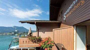 Enceinte de lâhĂ©bergement