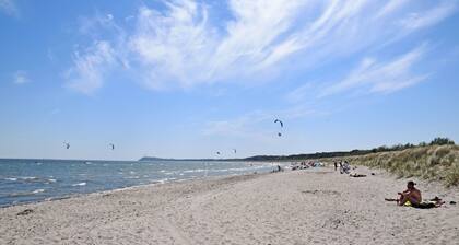 No. 5 Holiday apartment - Holiday apartments in the country house on the dike with large garden