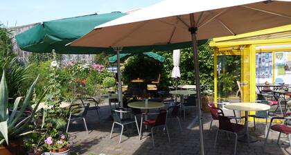 Alte Tischlerei - 2 Doppelzimmer (31) im Hinterhaus - Ferienwohnungen und Zimmer