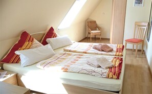 1 Schlafzimmer, Reisekinderbett, WLAN, Bettwäsche